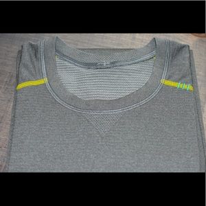 LULULEMON Metal Vent Tech Surge Short Sleeve - Men